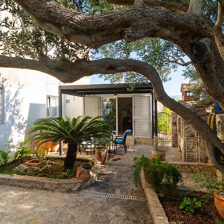 Appartement Two-bedroom In *